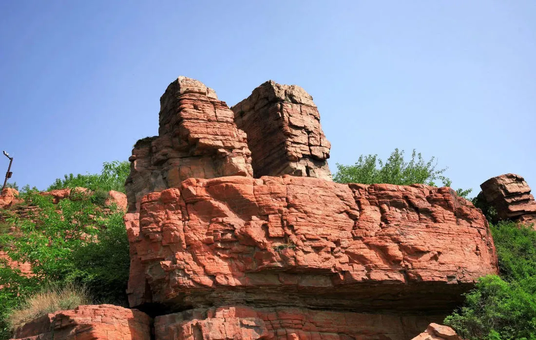 Fuxi Mountain Red Sandstone Forest Zhengzhou